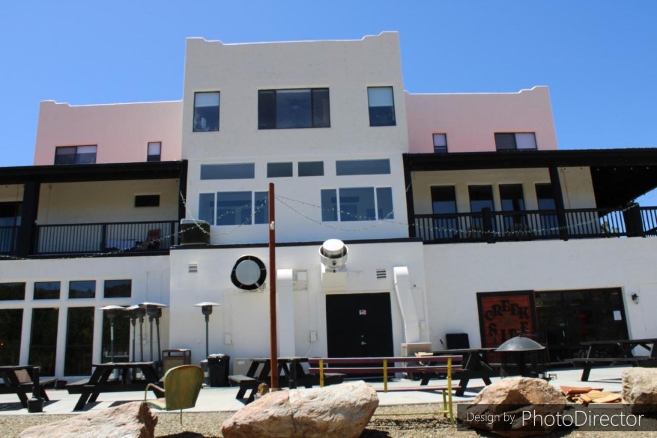 Mayer Creekside Lodge And Cabins מראה חיצוני תמונה